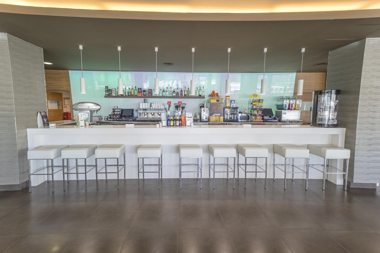 奥古斯都酒店 坎布里尔斯 外观 照片